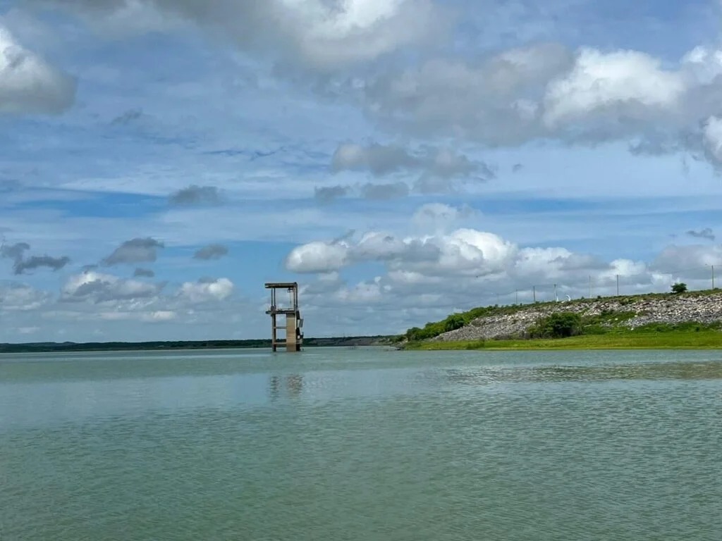 Barragem Armando Ribeiro Gonçalves ultrapassa 75% da capacidade de armazenamento