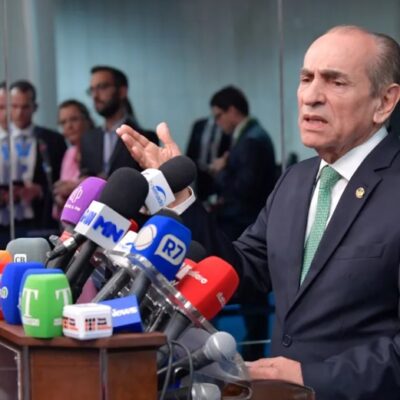 Fim da reeleição ?Senado analisará  mandato de 5 anos no começo de junho, diz vice-líder do MDB