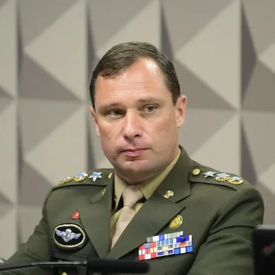 Alexandre de Moraes manda soltar Mauro Cid, ex-ajudante de ordens de Bolsonaro