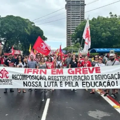 Servidores e professores do IFRN também rejeitam proposta do governo e decidem manter greve