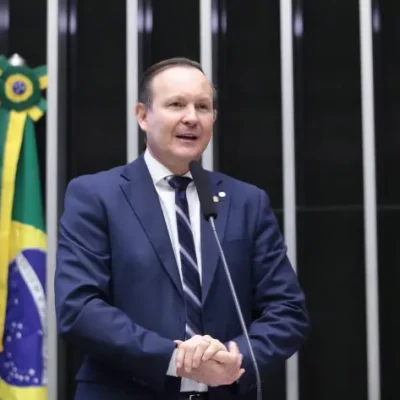 Comissão aprova projeto que reforça direito de pessoa com deficiência à adaptação de carros usados