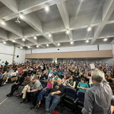 Após assembleia, decisão sobre greve dos professores da UFRN vai a plebiscito