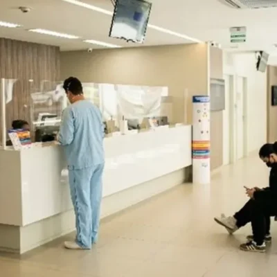 Planos de saúde: empresas negociam criar contratos sem cobertura de internação em nova lei