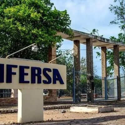Professores da Ufersa e servidores técnicos da UFRN encerram greve
