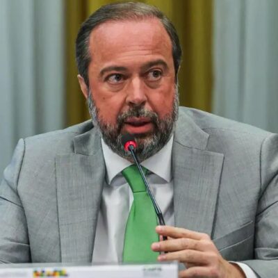 Horário de verão não volta em 2024, diz ministro de Minas e Energia