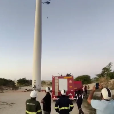 Funcionários de empresa são resgatados após incêndio em torre eólica no RN
