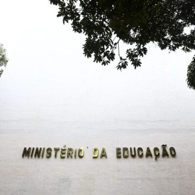 Ebserh publica edital de concurso com 545 vagas