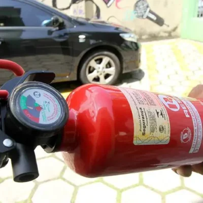 Senado Federal pode votar em 2025 volta da obrigação de extintores em carros