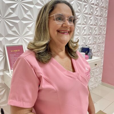 ClaraBella: Excelência em depilação e no cuidado Feminino.