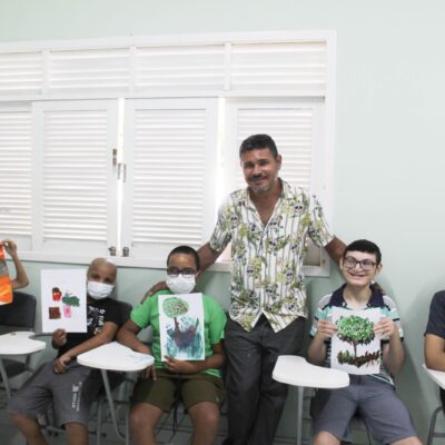 Pintor Francisco Eduardo é artista destaque do Projeto Recanto Cultural da Casa Durval Paiva