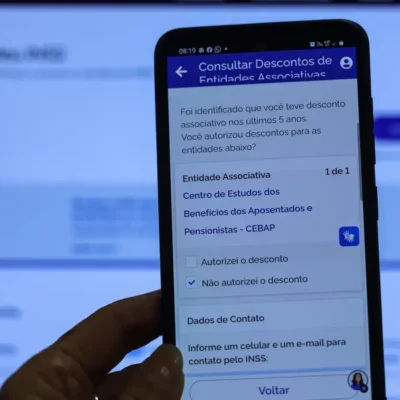 INSS começa a devolver a aposentados mensalidades associativas