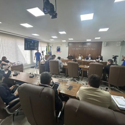 Câmara de Currais Novos aprova oito projetos de lei na última sessão ordinária do primeiro semestre