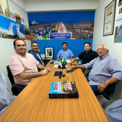 Vereador G Charles recebe presidente da FEMURN para discutir pautas municipalistas