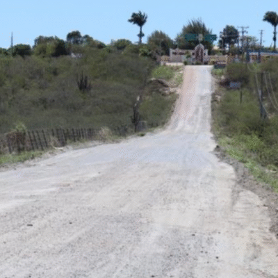 Prefeitura de Lagoa Nova realiza reparos em trecho da RN-041