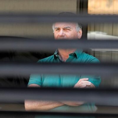 Bolsonaro acompanha votação da anistia e se surpreende com 311 votos