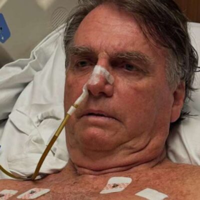 Bolsonaro passa a noite no hospital após crise de soluço e vômitos