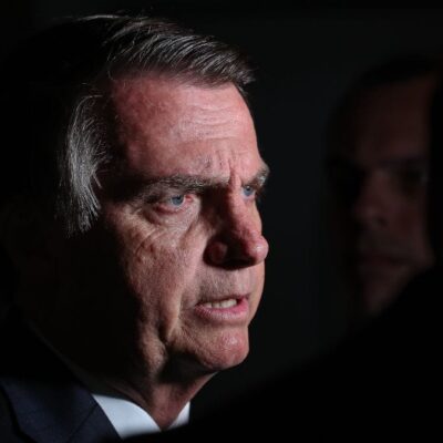 Bolsonaro pode progredir para regime semiaberto após seis anos de prisão