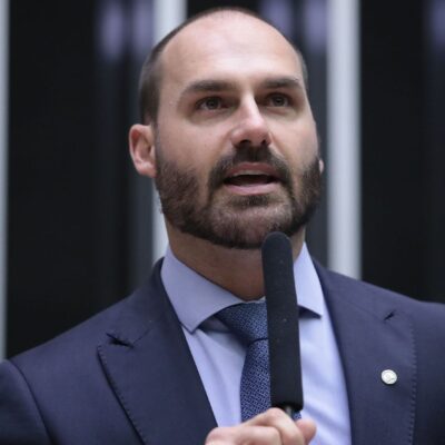 Conselho de Ética instaura processo contra Eduardo Bolsonaro por quebra de decoro