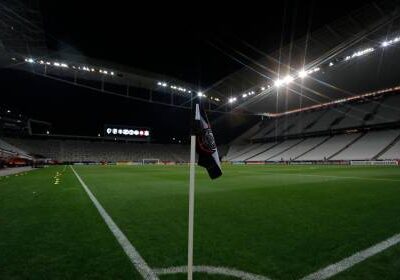 Corinthians enfrenta Flamengo no Brasileirão 2025 com times definidos