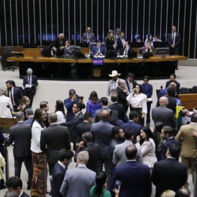 Câmara aprova em 2º turno a PEC da blindagem para congressistas