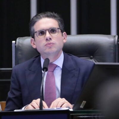 Câmara aprova urgência em projeto de anistia a condenados por atos golpistas