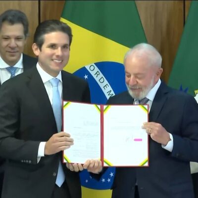 Câmara vota projeto que amplia isenção do IR para rendas até R$ 5 mil