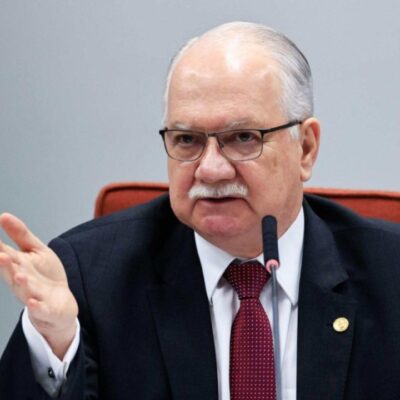 Fachin assume presidência do STF em meio a tensão internacional com EUA
