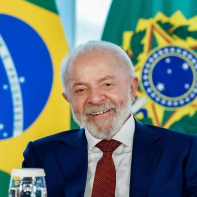Lula acusa EUA de buscar impunidade para Bolsonaro por tarifas e sanções