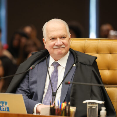 Ministro Edson Fachin assume a presidência do STF com Alexandre de Moraes como vice