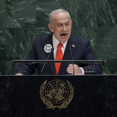 Netanyahu desafia aliados na ONU e se dirige a reféns em Gaza