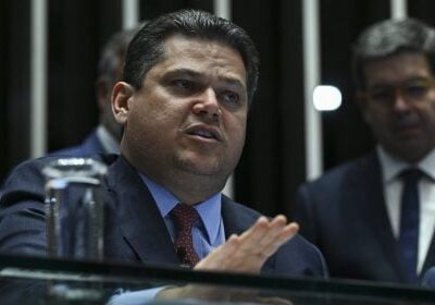 PEC da Blindagem chega ao Senado sob rejeição e estratégia discreta de Alcolumbre