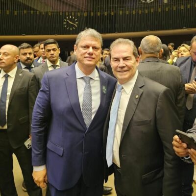 Paulinho da Força enfrenta resistência do bolsonarismo ao articular anistia para Bolsonaro