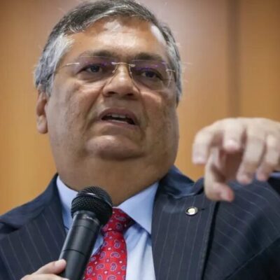 STF autoriza inquérito contra Bolsonaro e aliados por crimes na pandemia