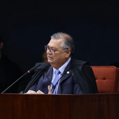 STF suspende repasses e aciona PF após auditoria revelar irregularidades em emendas Pix