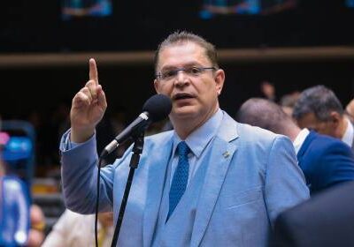 Sóstenes Cavalcante rejeita redução de penas para envolvidos nos atos de 8 de janeiro