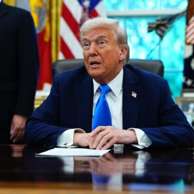 Trump alerta que Venezuela pagará caro se não aceitar prisioneiros e pacientes psiquiátricos