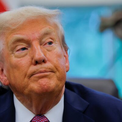 Trump propõe sanções severas à Rússia e tarifas contra a China à OTAN