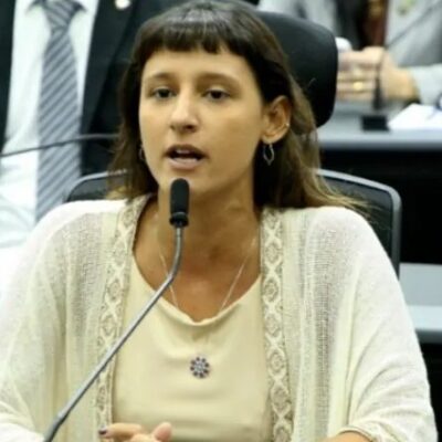 Comissão vai ouvir oito testemunhas em processo que pode cassar a vereadora Brisa Bracchi