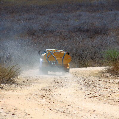 Seca amplia dependência de carros-pipa em 70 cidades do RN