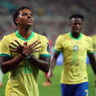 Ancelotti testa novo quarteto ofensivo e Brasil goleia Coreia em Seul