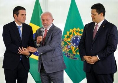 Câmara oficializa pauta para votar isenção do IR até R$ 5 mil