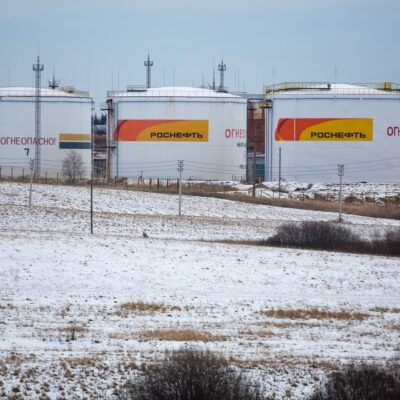 EUA impõem sanções inéditas às maiores petrolíferas russas sob governo Trump