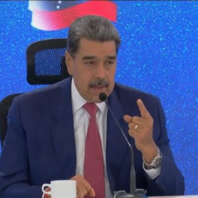 EUA intensificam presença militar e autoriza CIA a agir na Venezuela