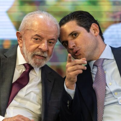 Governo busca estratégia para aprovar aumento de arrecadação no Congresso