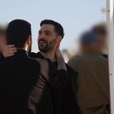 Hamas libera 20 reféns israelenses em troca por prisioneiros palestinos