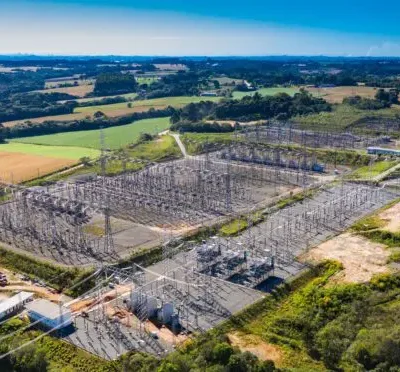 Incêndio em reator da subestação de Bateias causa apagão no Brasil