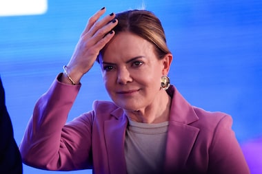 Indicados do Centrão são demitidos da Caixa, Iphan e Correios após votos contrários, diz Gleisi