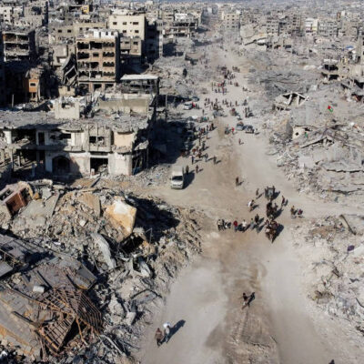 Israel inicia transferência de prisioneiros palestinos para troca por reféns