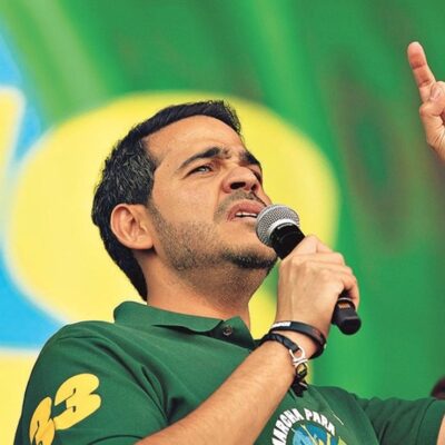 Jorge Messias busca apoio evangélico para indicação ao STF