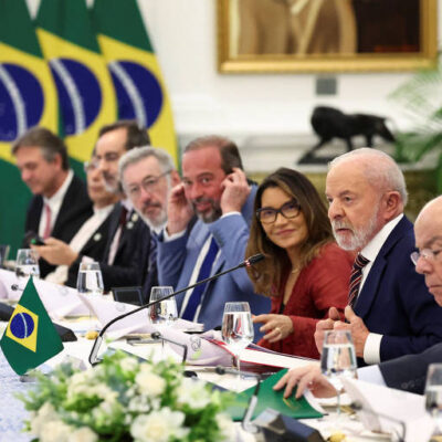 Lula confirma candidatura a quarto mandato em visita à Indonésia